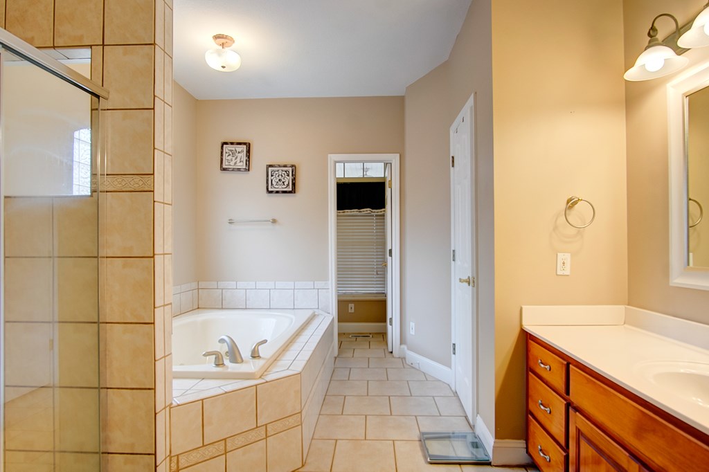 1486 Renfroe Road Northeast Dalton, GA 30721 - Photo 29 of 61 Gallery Image 29
