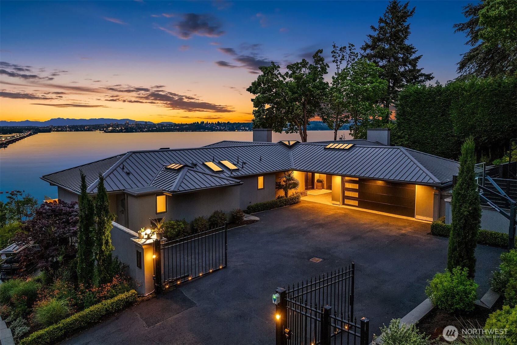 3223 Evergreen Point Road Medina, WA 98039 - Photo 1 of 40