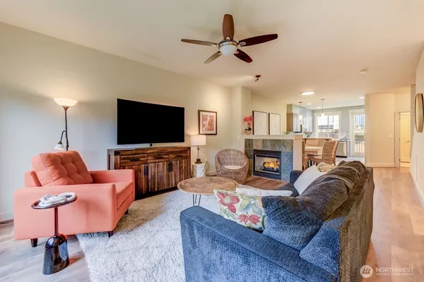 $614,888 | 2115 201st Place Southeast, Unit F4, Bothell, WA 98012
