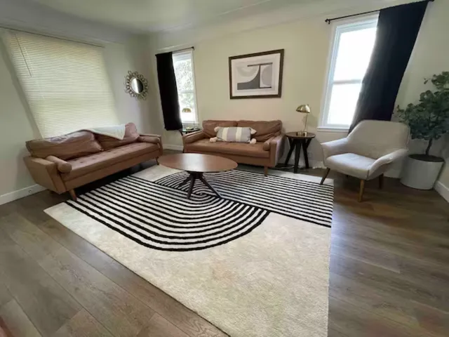 $2,400 | 3271 Library Lane, St. Louis Park, MN 55426