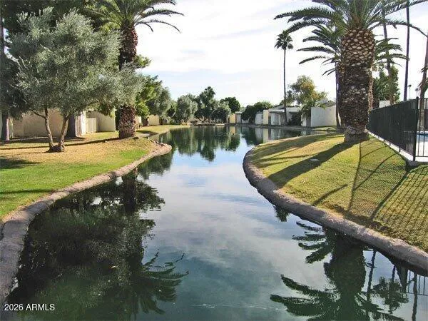 $1,695 | 2338 West Lindner Avenue, Unit 6, Mesa, AZ 85202