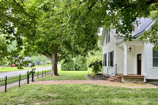 $264,900 | 300 South College Street, Franklin, KY 42134