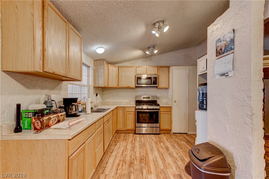 3110 West Quail Run Road Pahrump, NV 89060 - Photo 17 of 48 Gallery Image 17