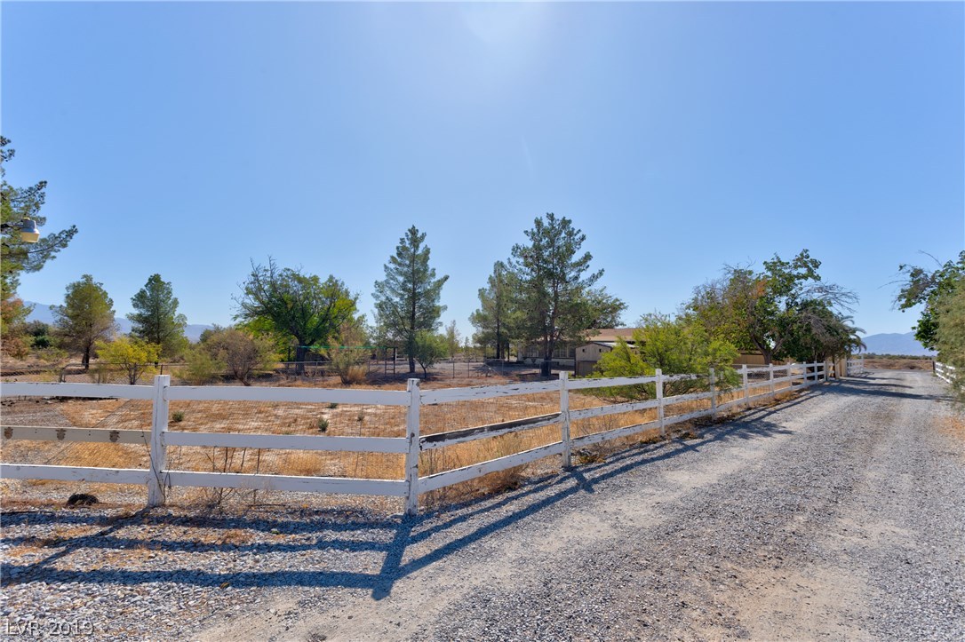 3110 West Quail Run Road Pahrump, NV 89060 - Photo 33 of 48 Gallery Image 33