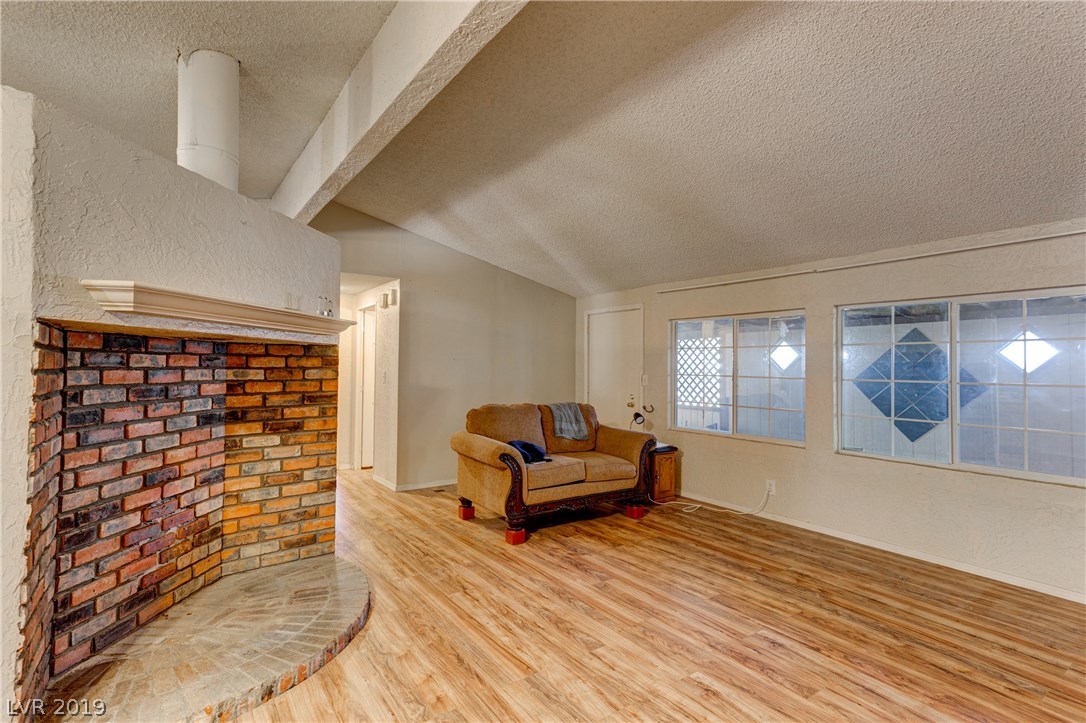3110 West Quail Run Road Pahrump, NV 89060 - Photo 9 of 48 Gallery Image 9