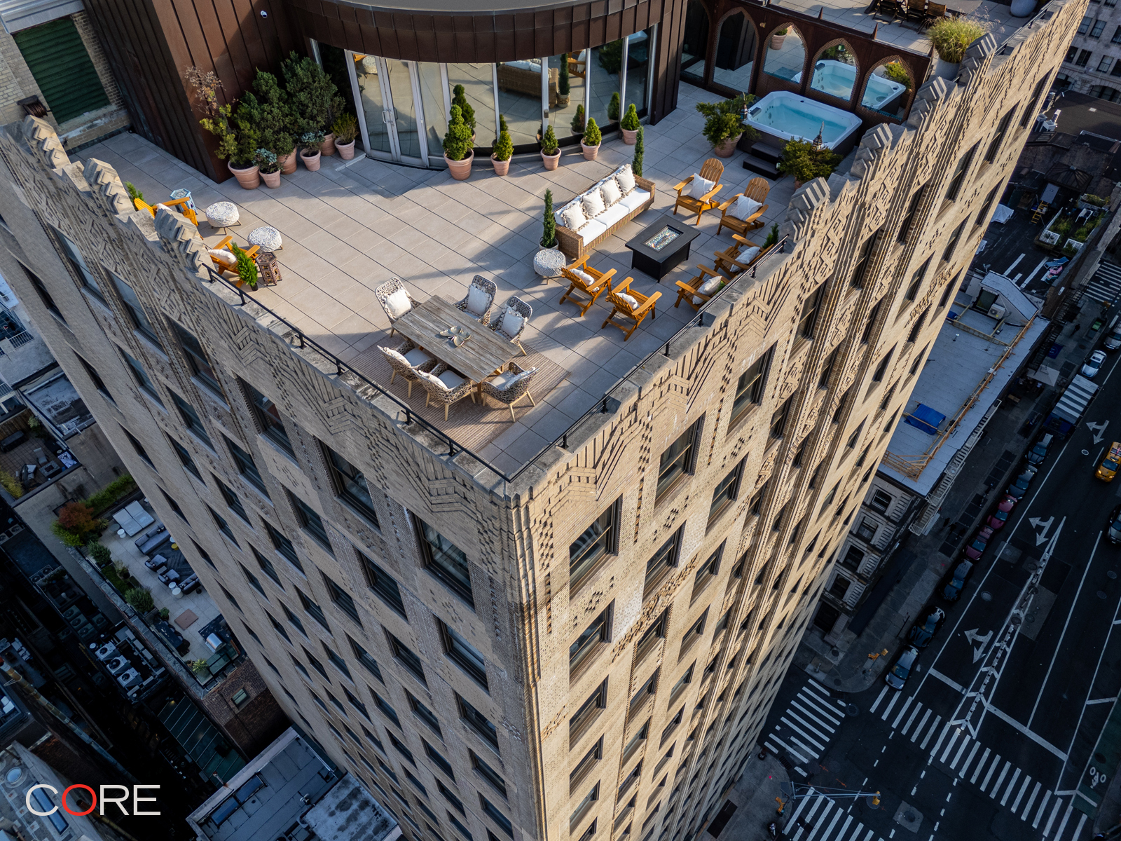 90 Franklin Street, Unit PH Manhattan, NY 10013 - Photo 3 of 25 a view of an outdoor space