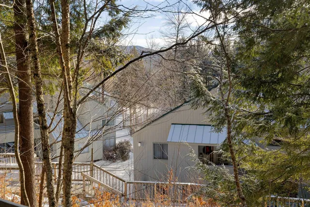 $310,000 | 1075 Butternut Hill Road, Unit H2, Waitsfield, VT 05673