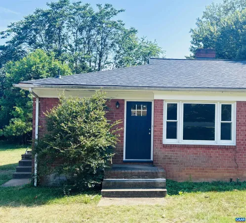 $2,100 | 5683 Myrtle Street, Crozet, VA 22932