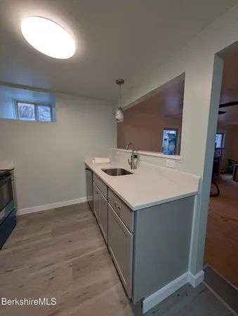 $1,500 | 1 Pebble Street, Unit B, North Adams, MA 01247