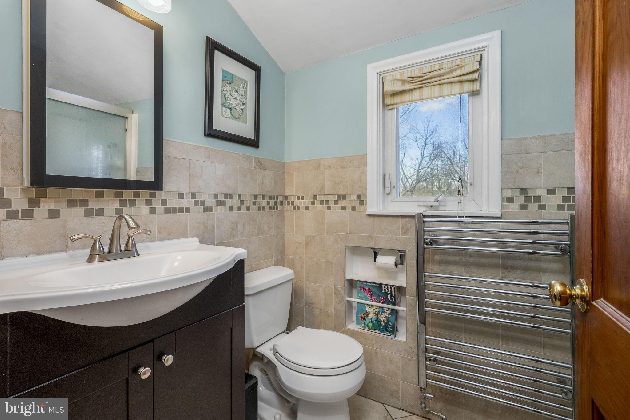 397 North Pleasantview Road Pottstown, PA 19464 - Photo 18 of 28 Full Bath
