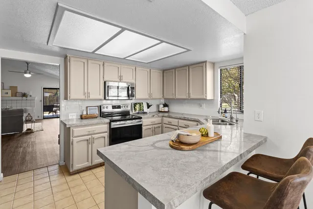 $459,000 | 1098 Willow Creek Drive, Yuba City, CA 95991