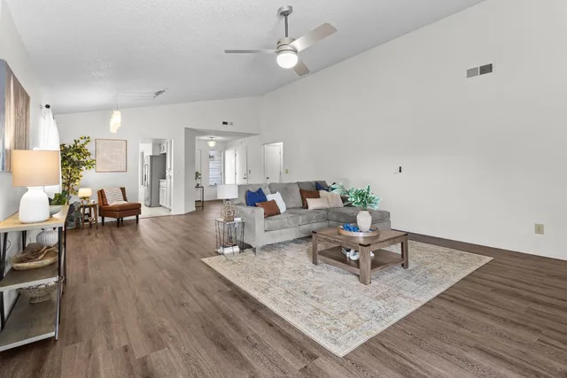 $459,000 | 1098 Willow Creek Drive, Yuba City, CA 95991