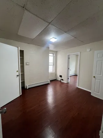 $2,600 | 123 Collard Street, Unit 3, Jersey City, NJ 07306