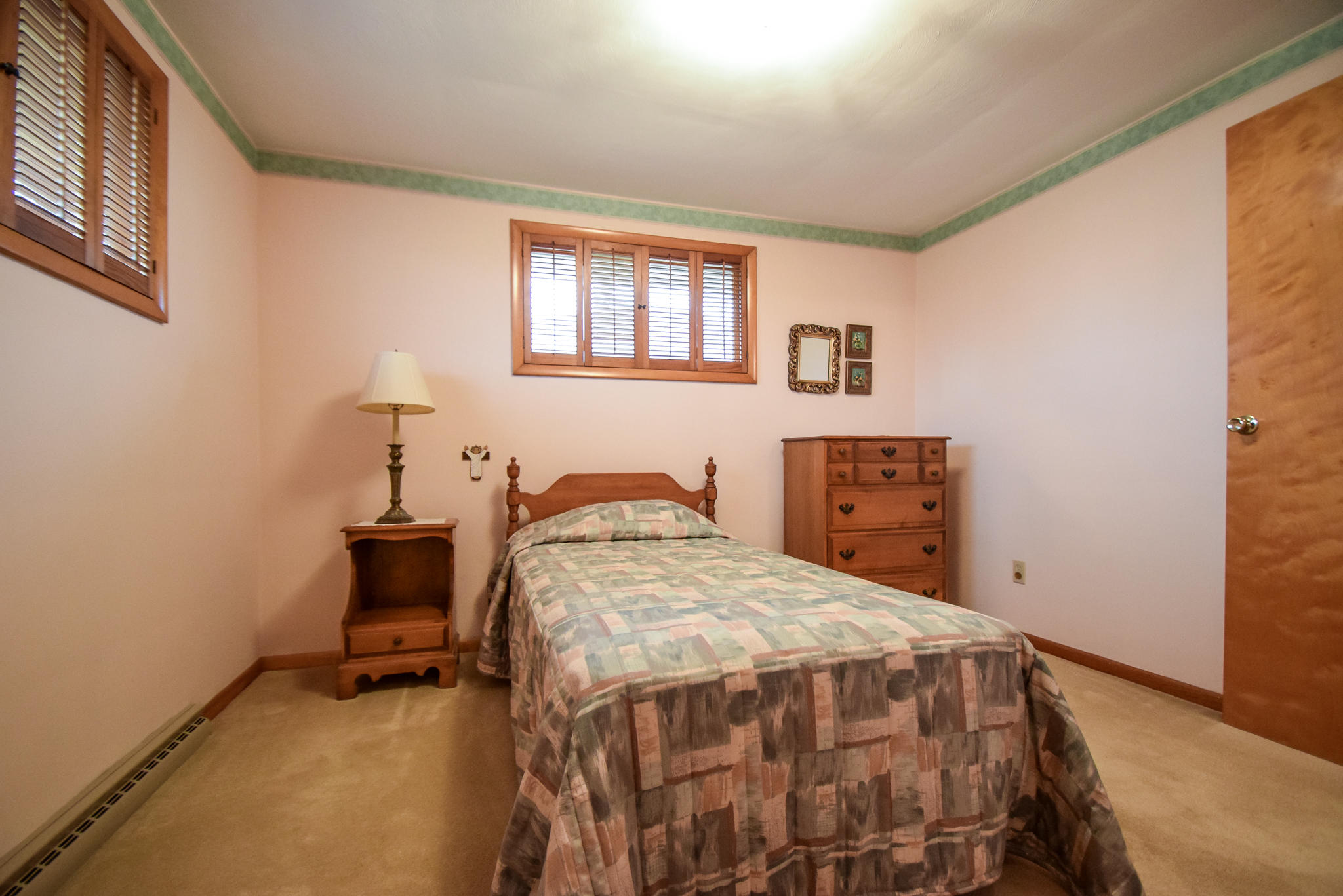 5323 Ridgewood Road East Springfield, OH 45503 - Photo 22 of 39