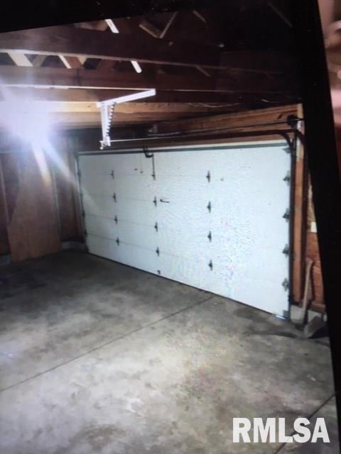 4530 East Tonti Roads Salem, IL 62881 - Photo 10 of 13