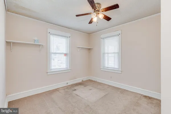 $2,200 | 427 Buttonwood Street, Delanco, NJ 08075