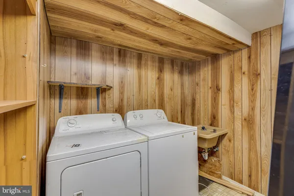 $2,200 | 427 Buttonwood Street, Delanco, NJ 08075