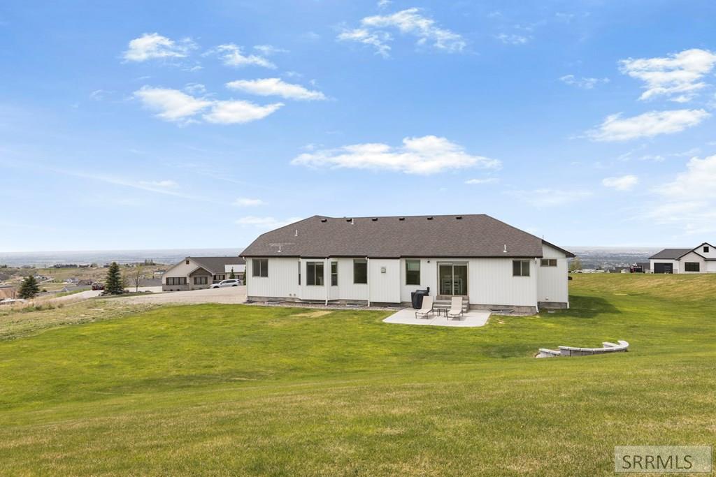 7232 East Middle Fork Road Idaho Falls, ID 83406 - Photo 61 of 72 Back Exterior