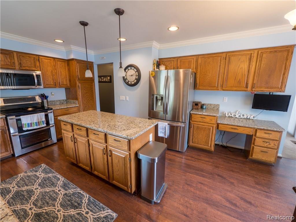 3447 Primrose Drive Rochester Hills, MI 48307 - Photo 16 of 29