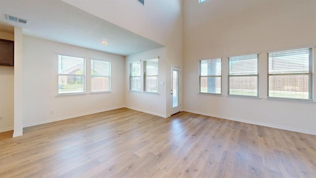 1306 Colonial Bluff Lane Princeton, TX 75407 - Photo 5 of 27