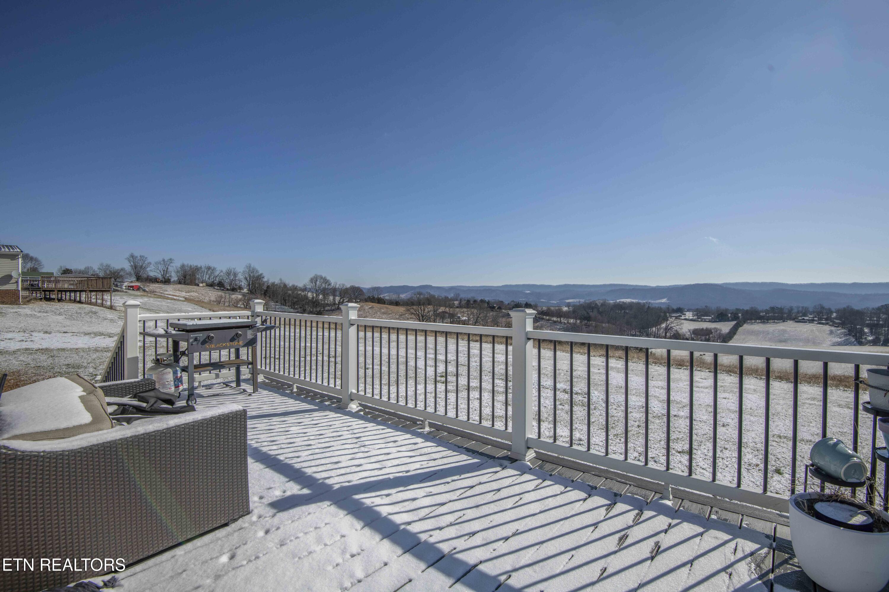 758 Grassy Hollow Road Tazewell, TN 37879 - Photo 11 of 51 deck 2_1