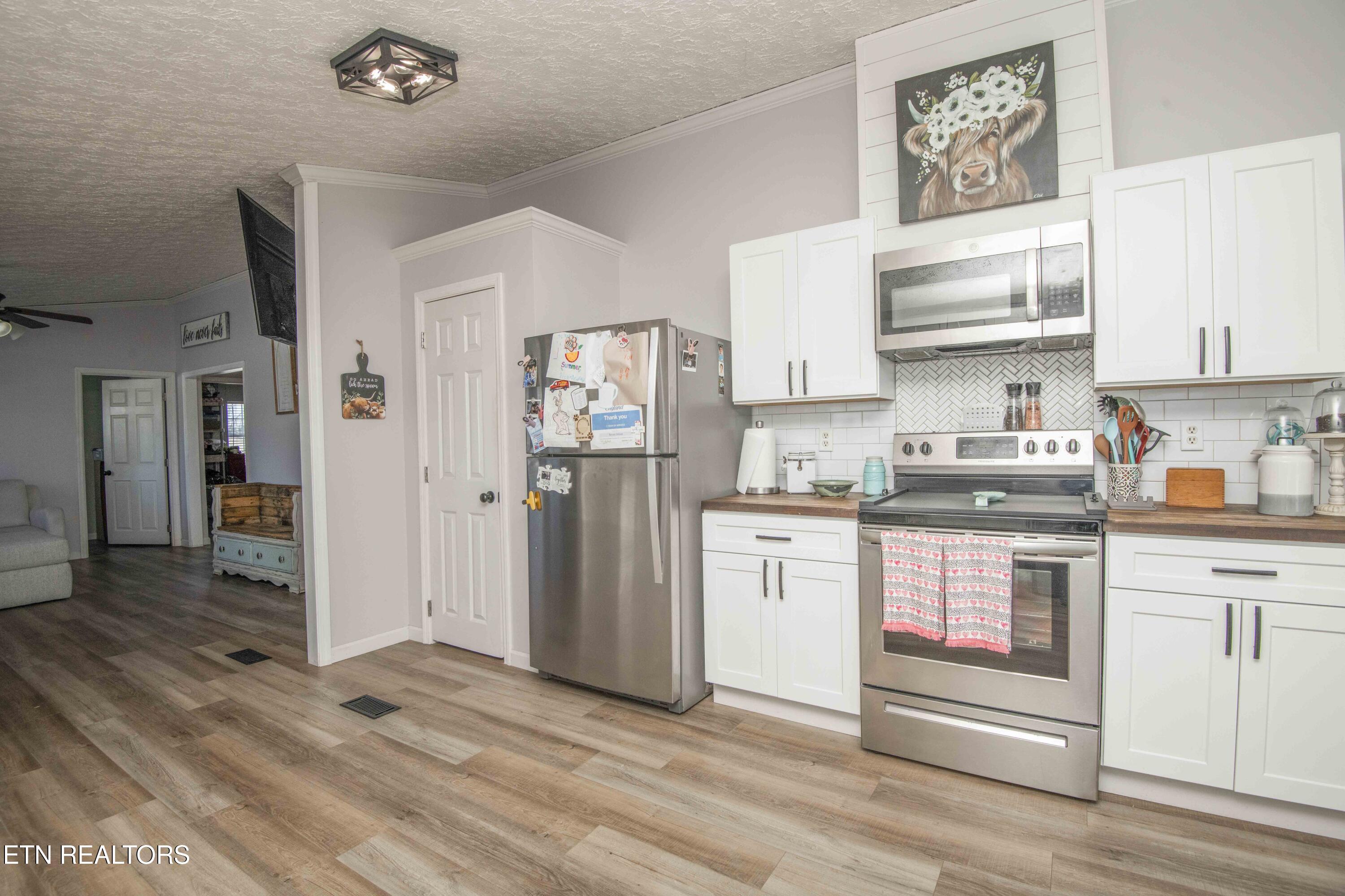 758 Grassy Hollow Road Tazewell, TN 37879 - Photo 15 of 51 kitchen 1_1