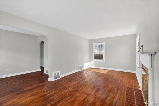 $125,000 | 6713 Kenwood Drive, St. Louis, MO 63121