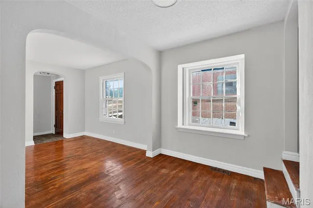 $125,000 | 6713 Kenwood Drive, St. Louis, MO 63121