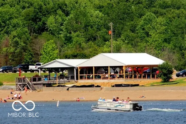 $269,900 | 7635 Grizzly Drive, Nineveh, IN 46164