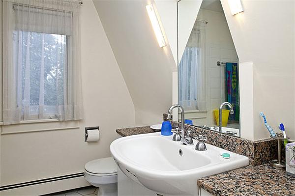 7 Colchester Street Brookline, MA 02446 - Photo 26 of 30