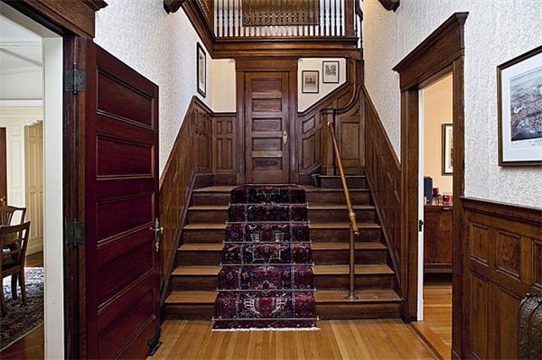 7 Colchester Street Brookline, MA 02446 - Photo 4 of 30