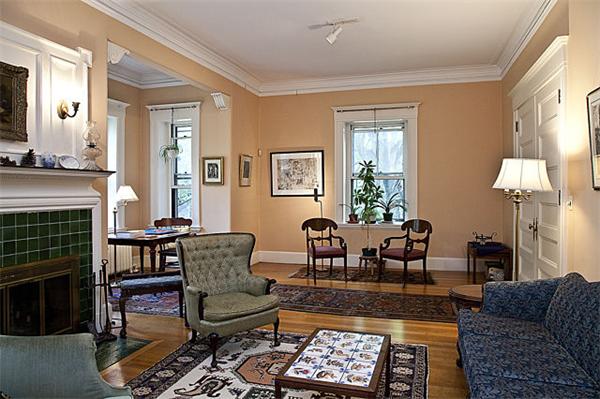 7 Colchester Street Brookline, MA 02446 - Photo 5 of 30