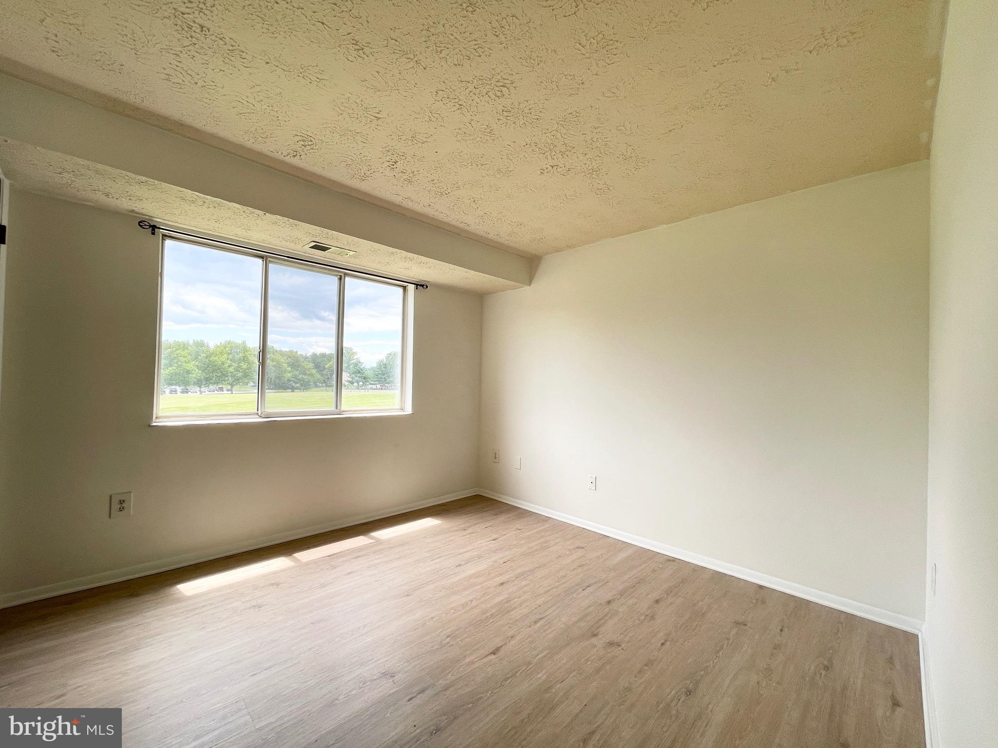 1001 G Heather Ridge Drive, Unit 1G Frederick, MD 21702 - Photo 12 of 16