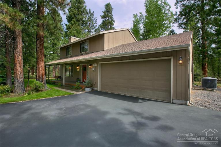 14532 Crossroads Loop Sisters, OR 97759 - Photo 2 of 24 Additional Photo