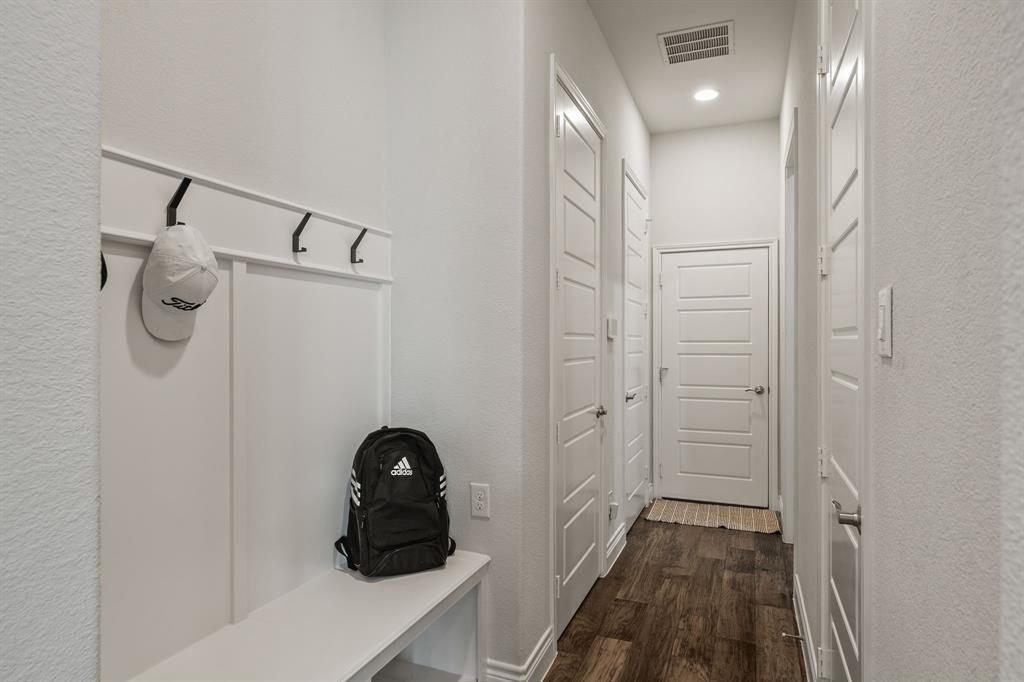11504 Antler Ridge Way Argyle, TX 76226 - Photo 30 of 40 a bathroom with a shower and a mirror