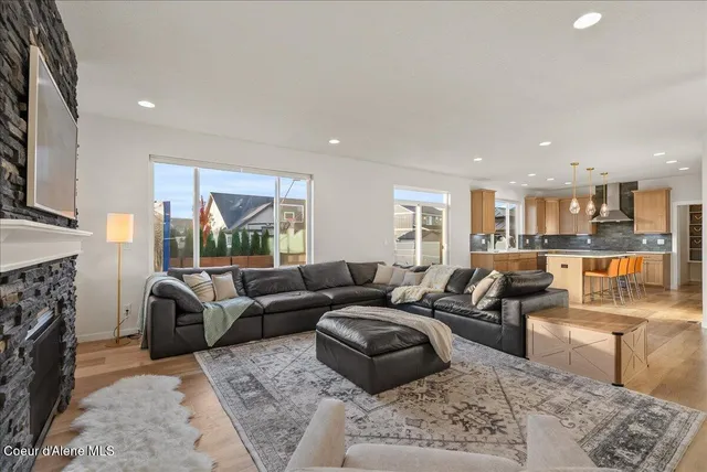 $1,150,000 | 2023 West Moselle Drive, Coeur D'Alene, ID 83815