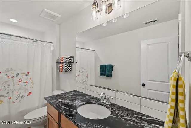 $1,150,000 | 2023 West Moselle Drive, Coeur D'Alene, ID 83815