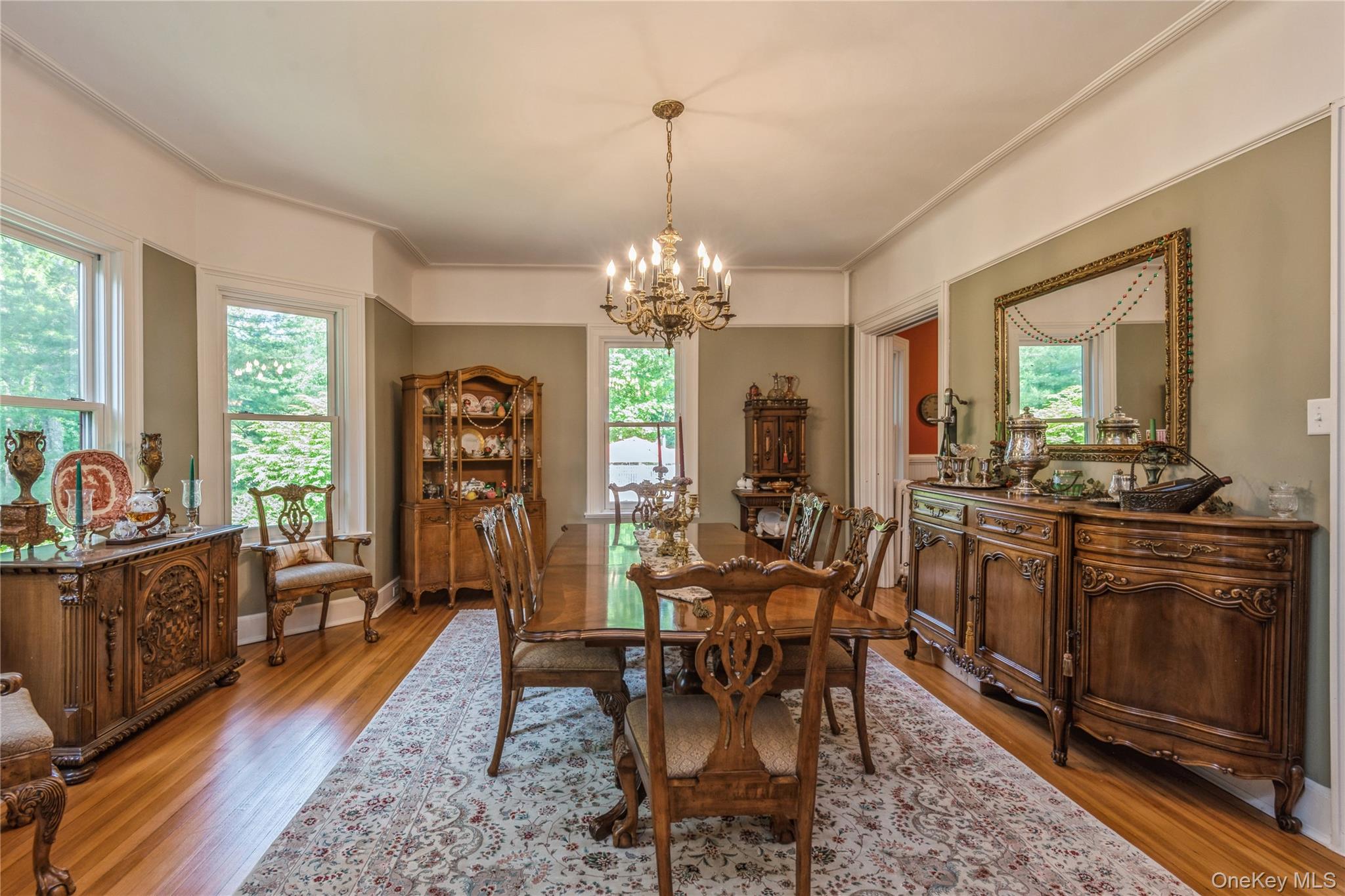 110 Red Spring Lane Glen Cove, NY 11542 - Photo 17 of 43