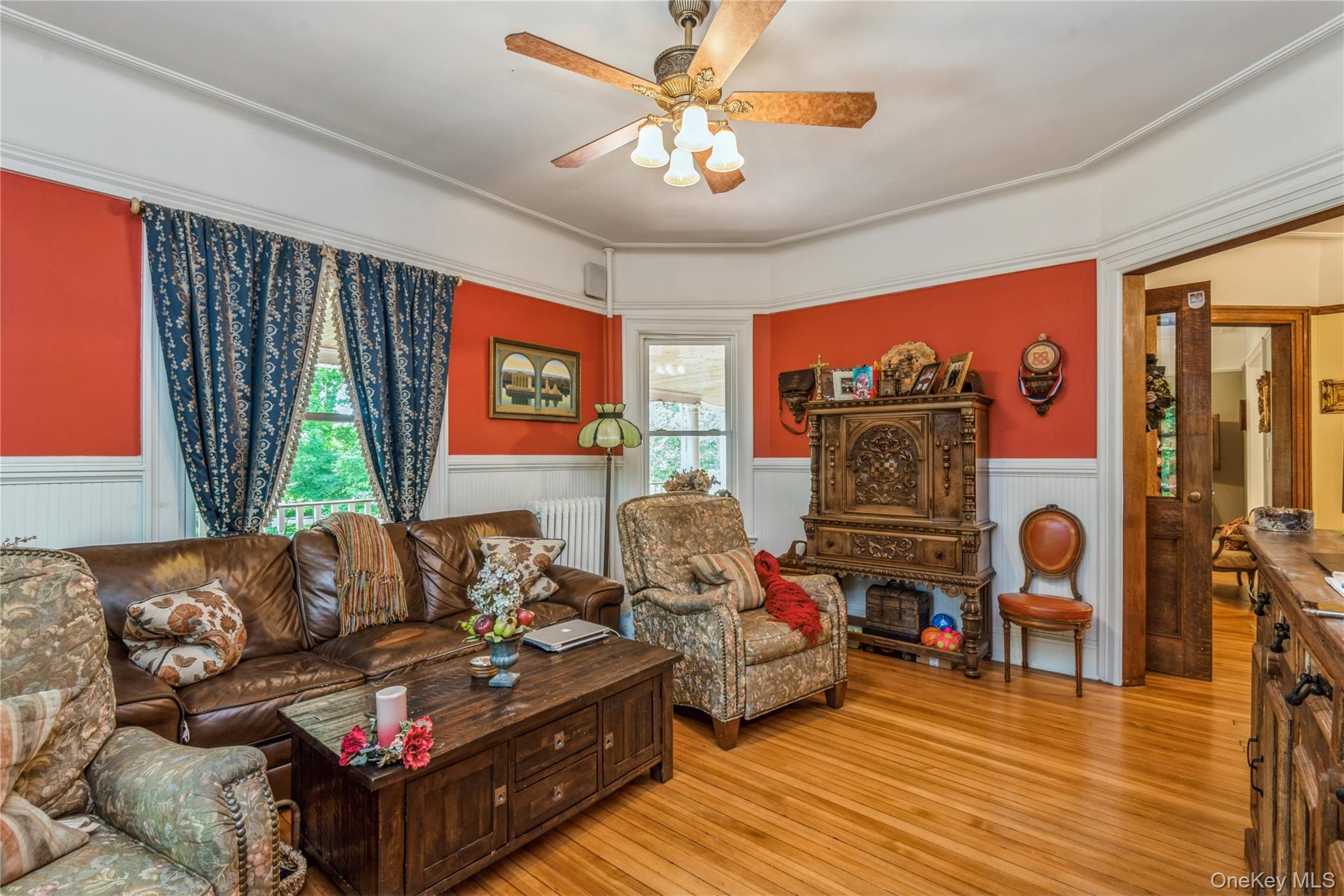 110 Red Spring Lane Glen Cove, NY 11542 - Photo 26 of 43