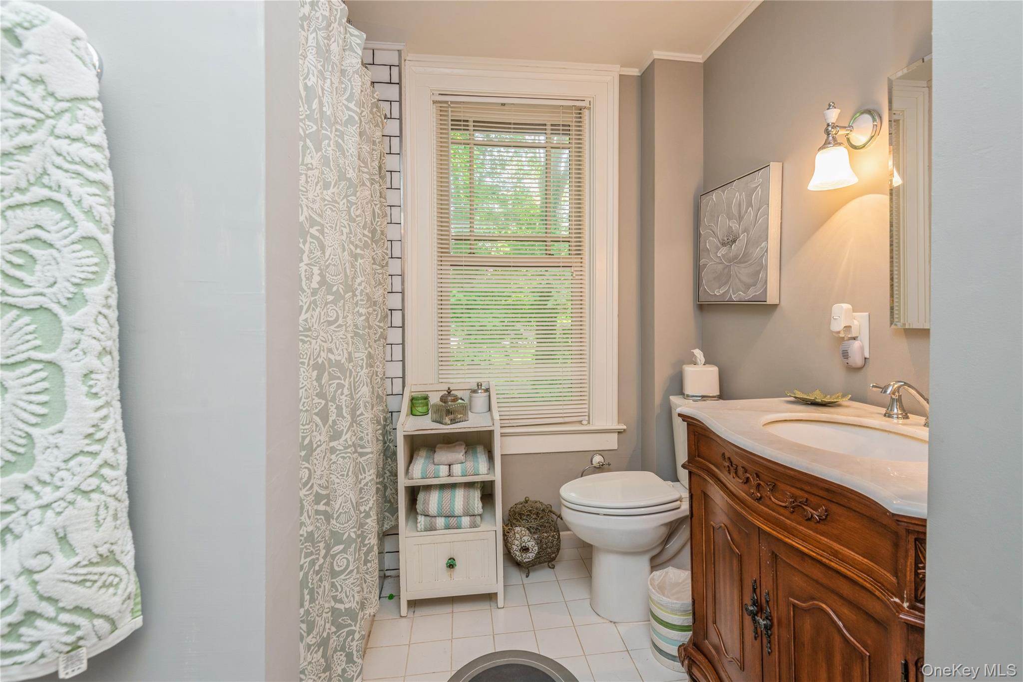 110 Red Spring Lane Glen Cove, NY 11542 - Photo 37 of 43