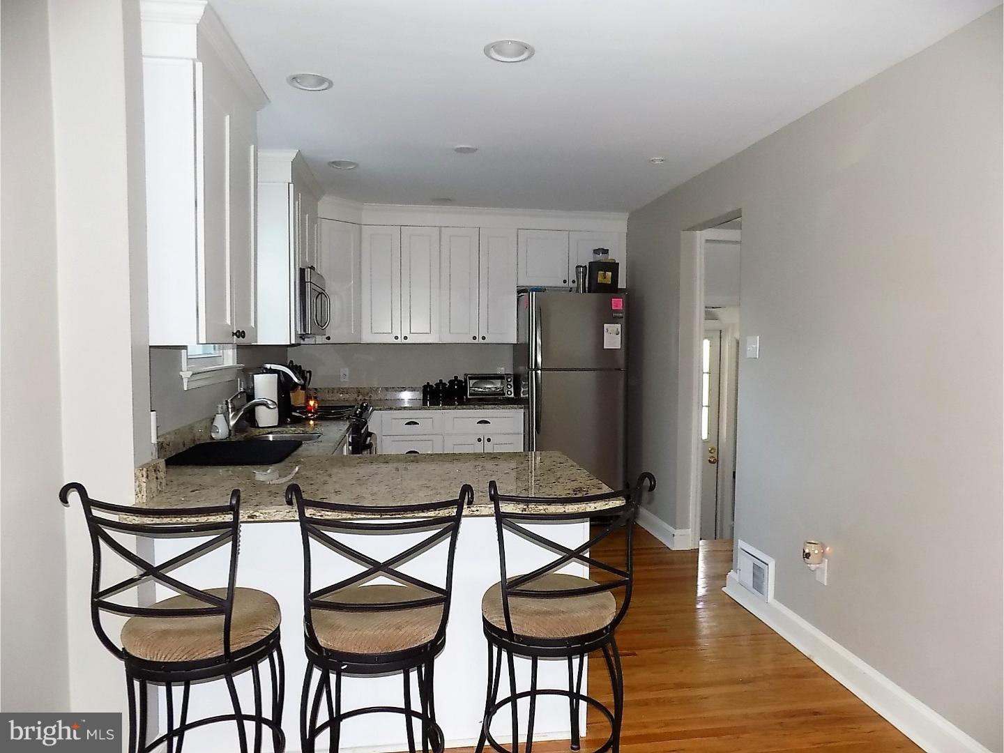 406 Chestnut Street Ridley Park, PA 19078 - Photo 6 of 25 Kitchen