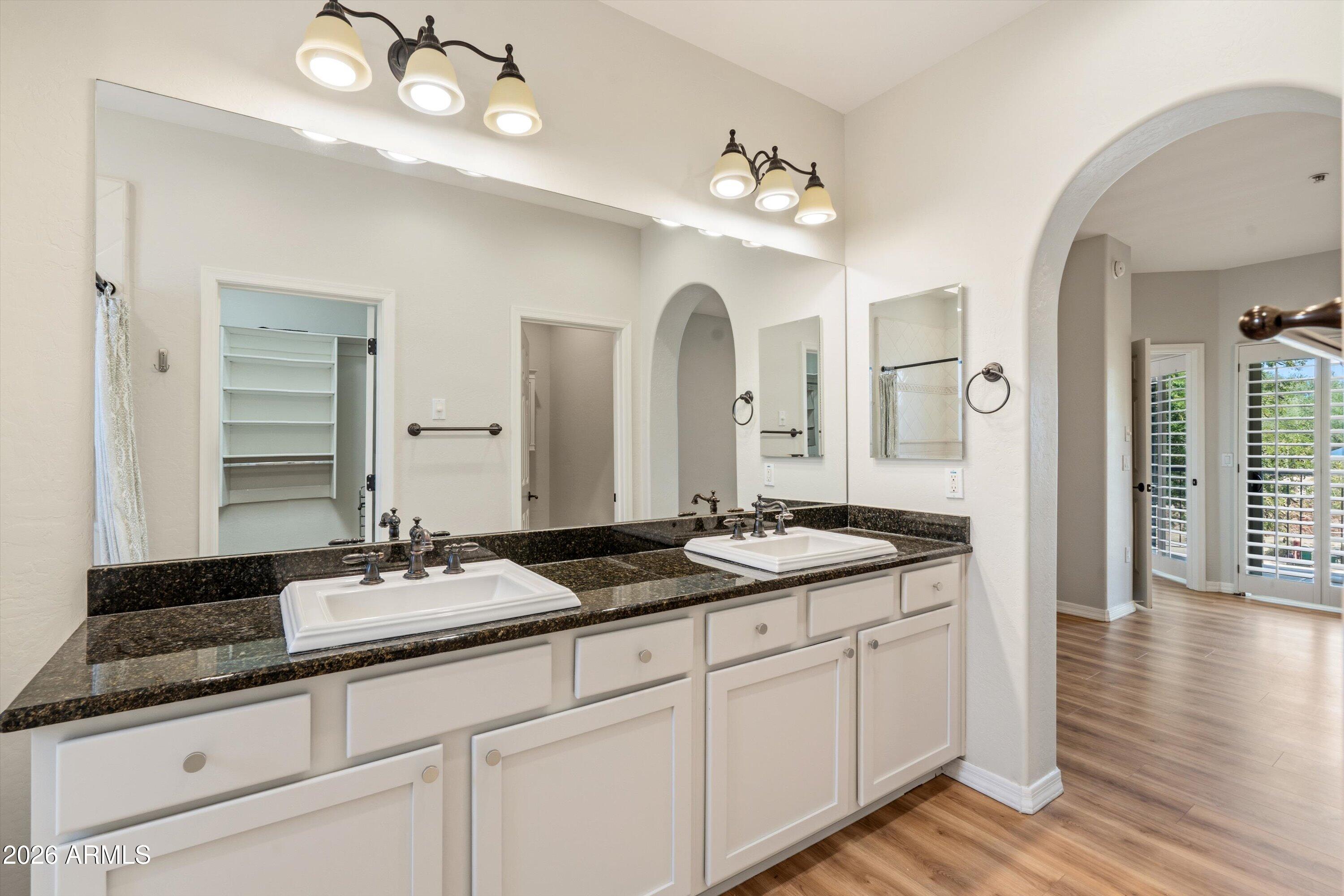 3935 East Rough Rider Road, Unit 1034 Phoenix, AZ 85050 - Photo 11 of 25 Dual sink in primary
