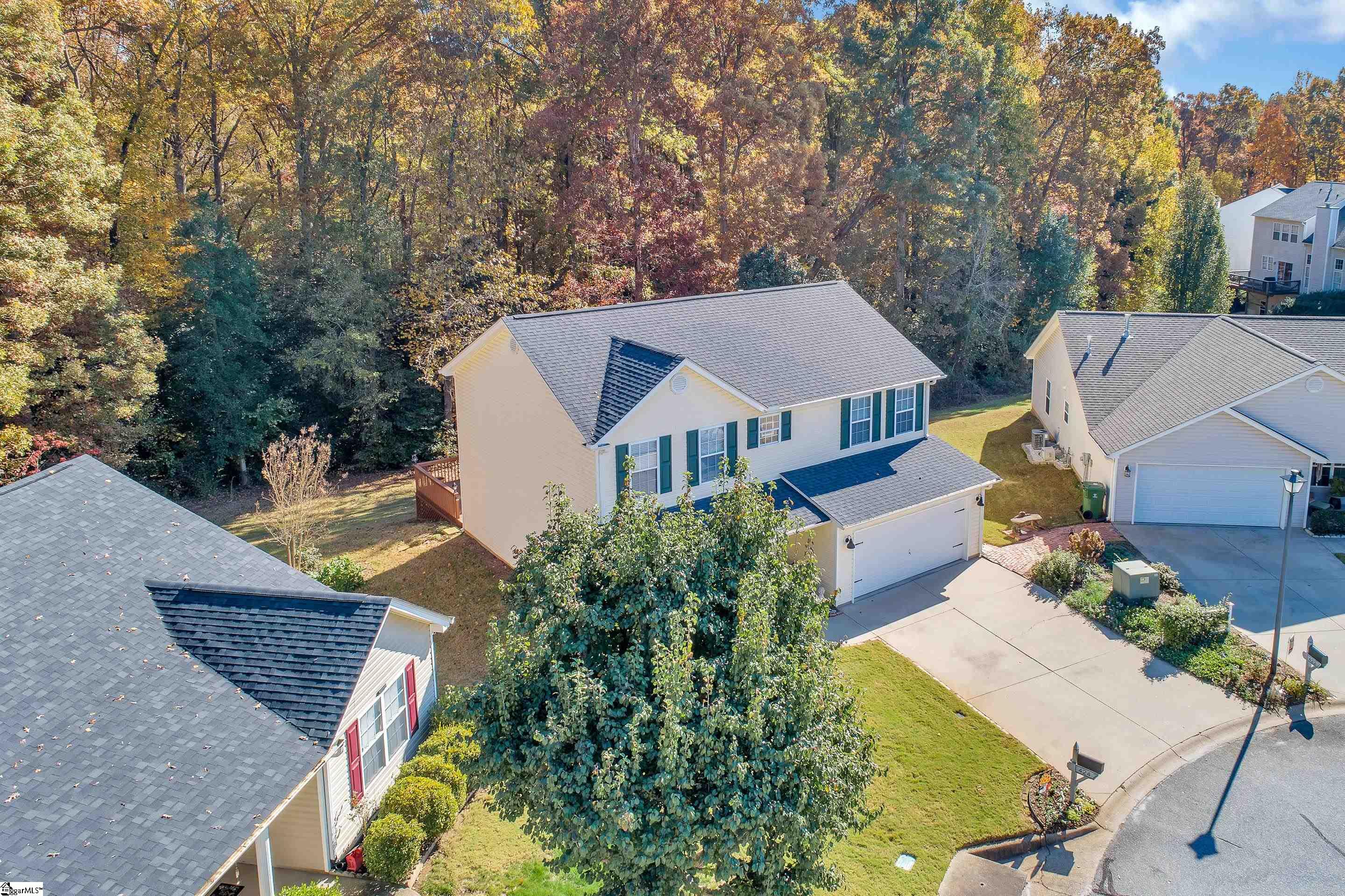 424 Woolridge Way Greer, SC 29650 - Photo 2 of 36 Gallery Image 2