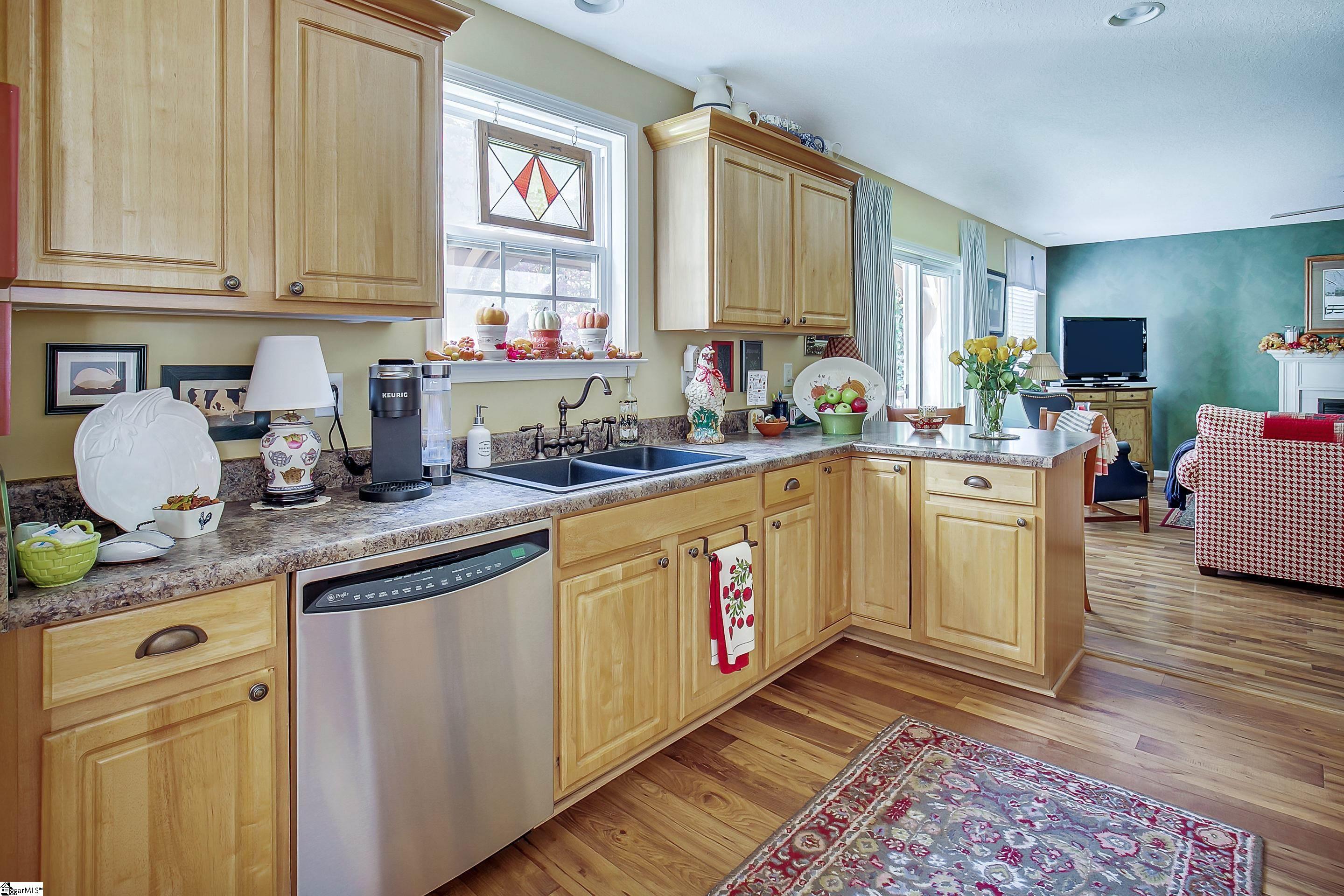 424 Woolridge Way Greer, SC 29650 - Photo 11 of 36 Gallery Image 11