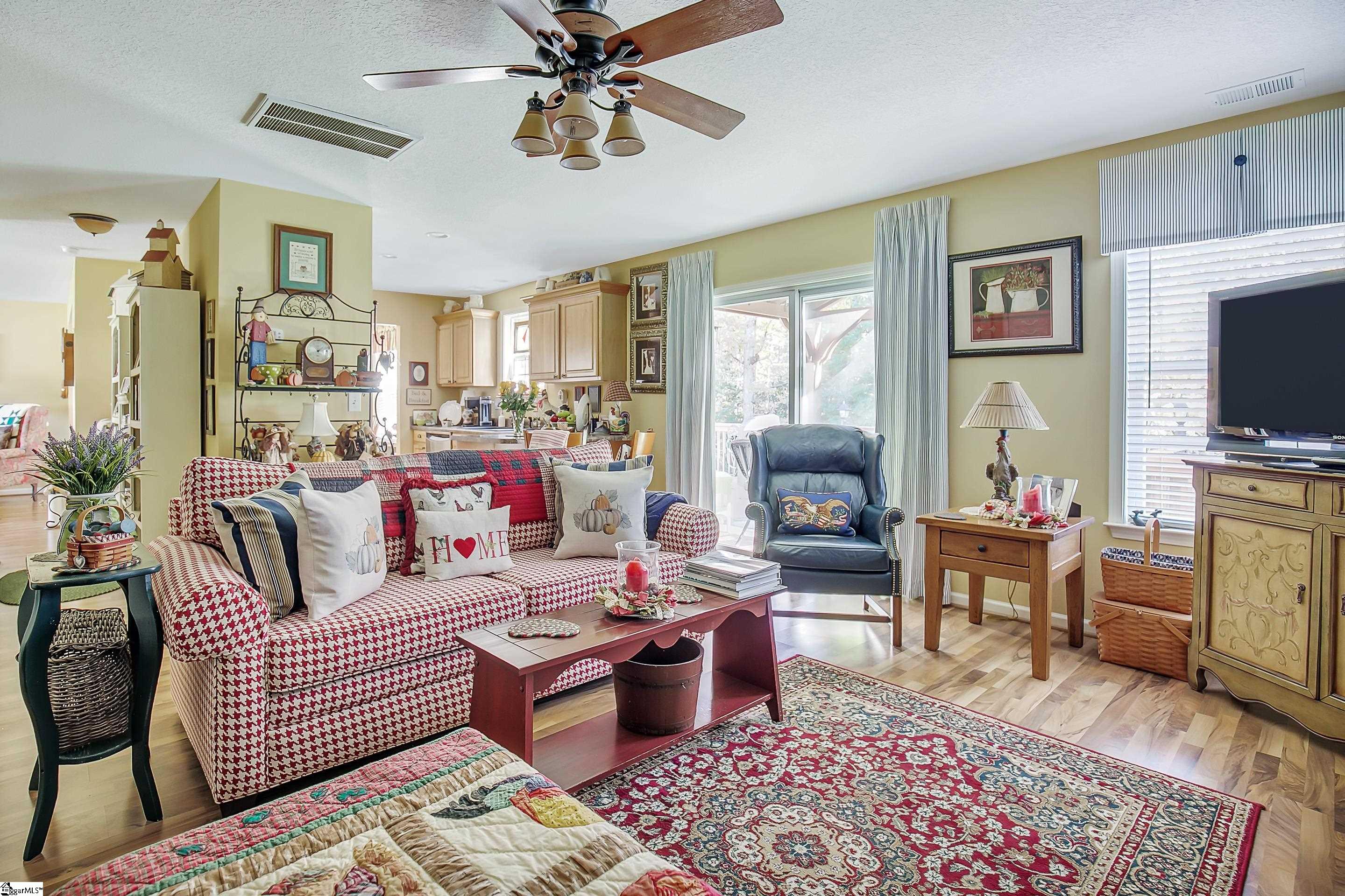 424 Woolridge Way Greer, SC 29650 - Photo 15 of 36 Gallery Image 15