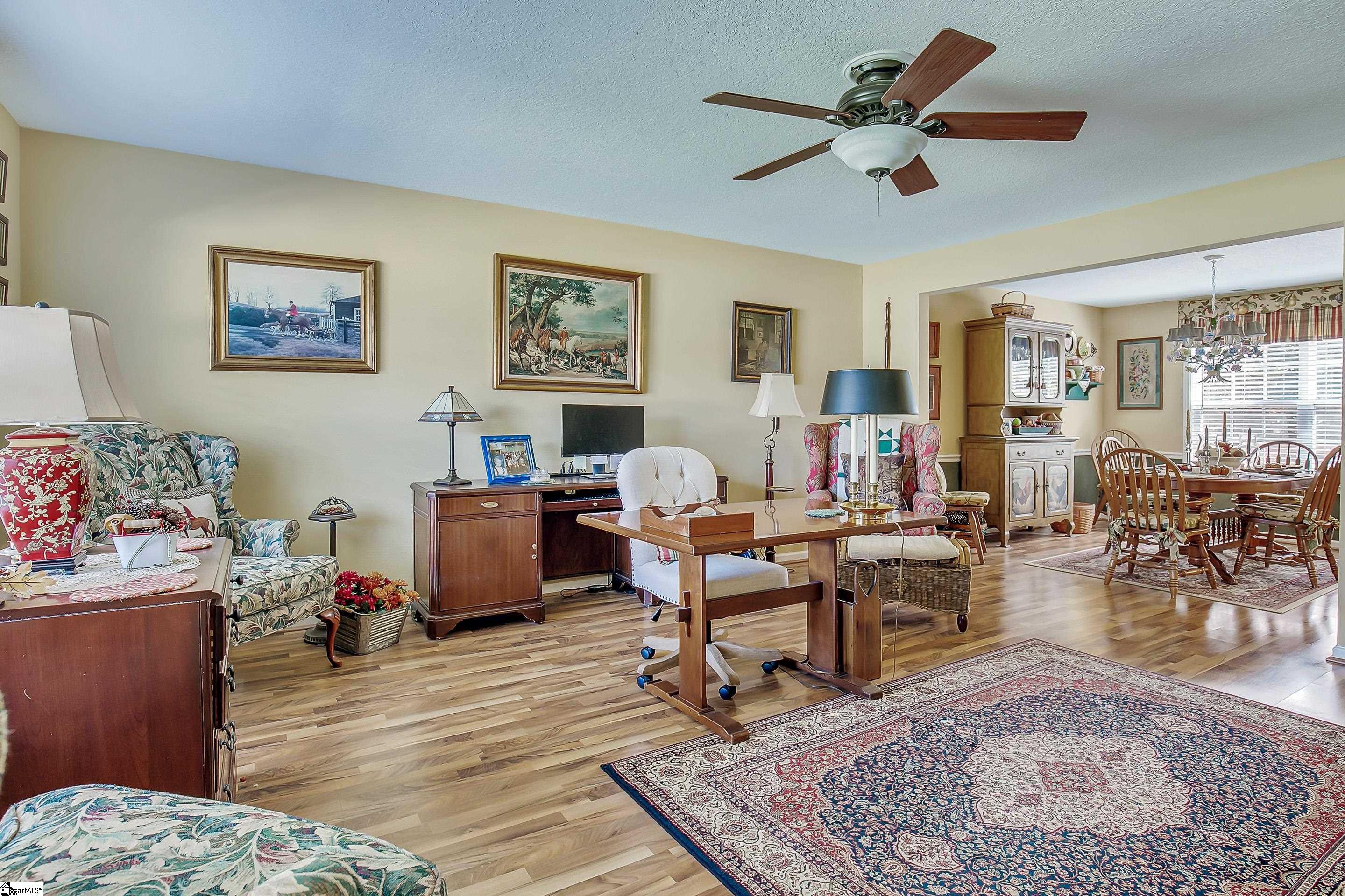 424 Woolridge Way Greer, SC 29650 - Photo 6 of 36 Gallery Image 6