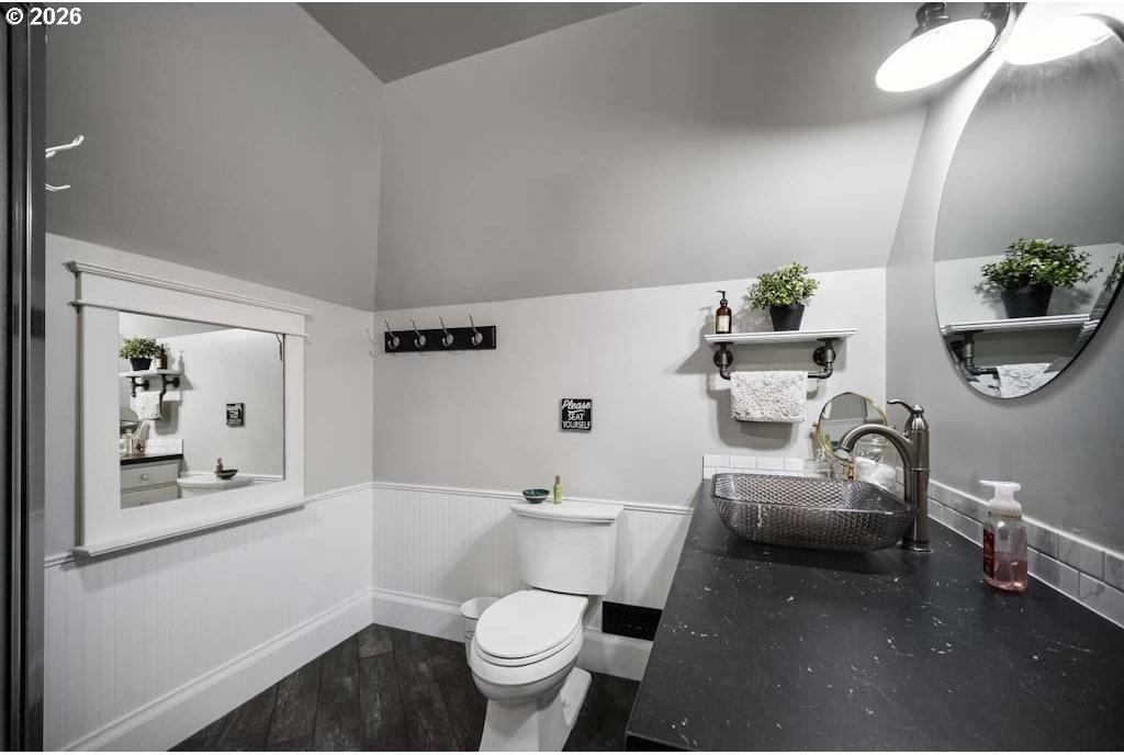 610 Ruckman Avenue Imbler, OR 97841 - Photo 24 of 46 Bathroom