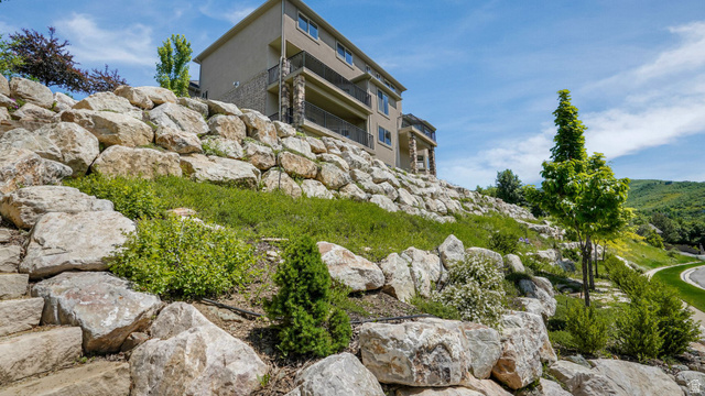 1596 Millbrook Way Bountiful, UT 84010 - Photo 97 of 107