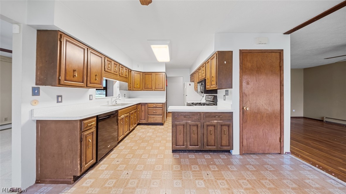 19156 Howe Road Strongsville, OH 44136 - Photo 15 of 49 Gallery Image 15