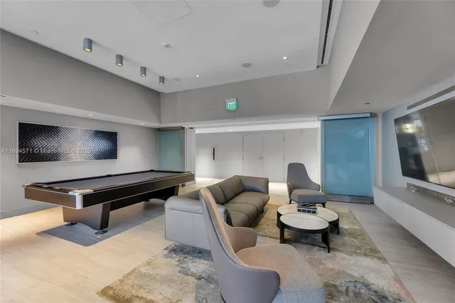 $15,900 | 3535 South Ocean Drive, Unit 2102, Hollywood, FL 33019